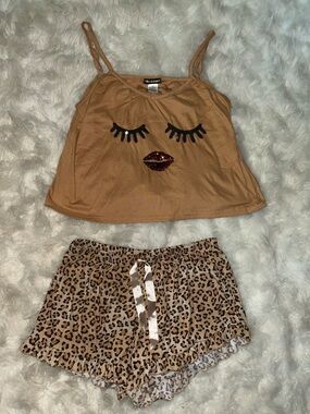 Sequin Face Cami & Leopard Shorts Pajama Set - Tan